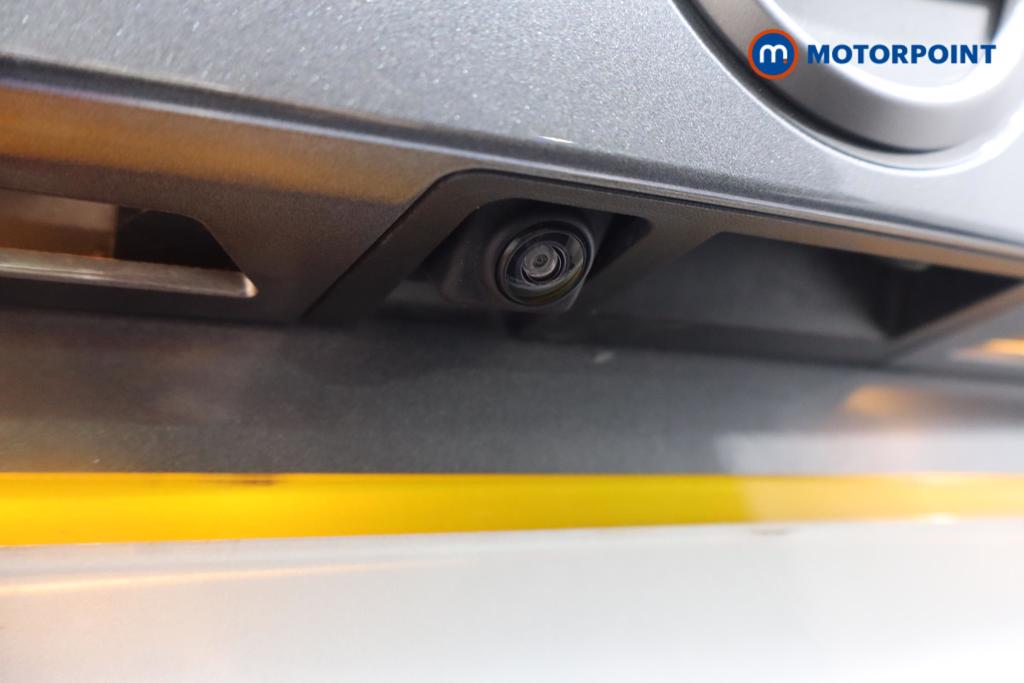 Nissan Juke N-Connecta Automatic Petrol SUV - Stock Number (1572659) - 16th supplementary image