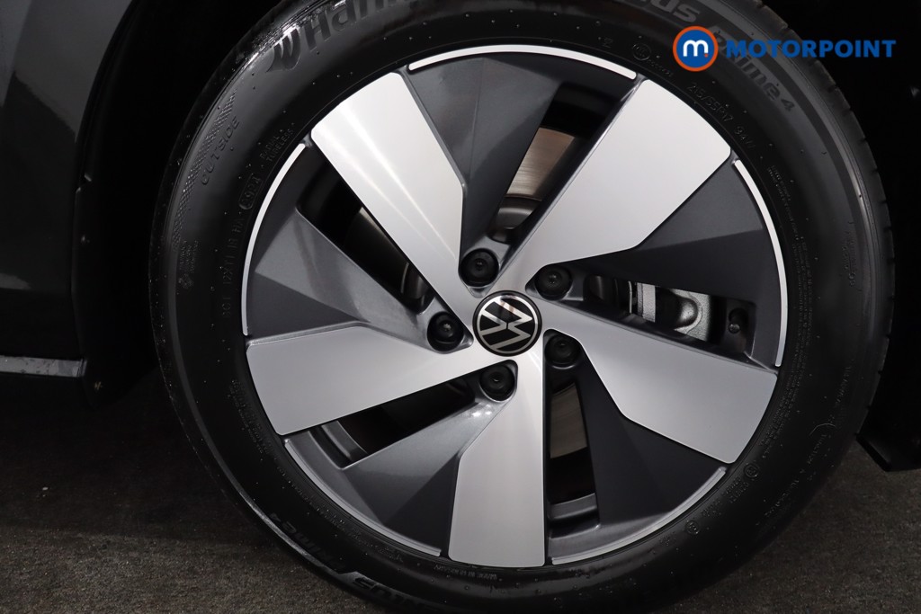 Volkswagen Passat Life Automatic Petrol Plug-In Hybrid Estate - Stock Number (1573323) - 11th supplementary image
