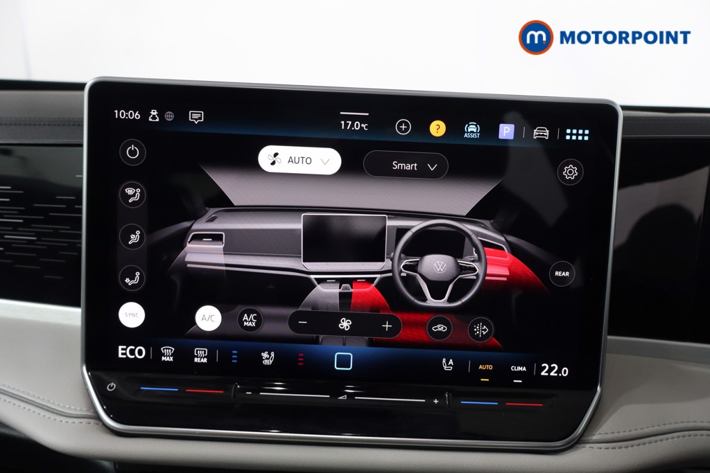 Volkswagen Passat Life Automatic Petrol Plug-In Hybrid Estate - Stock Number (1573323) - 18th supplementary image
