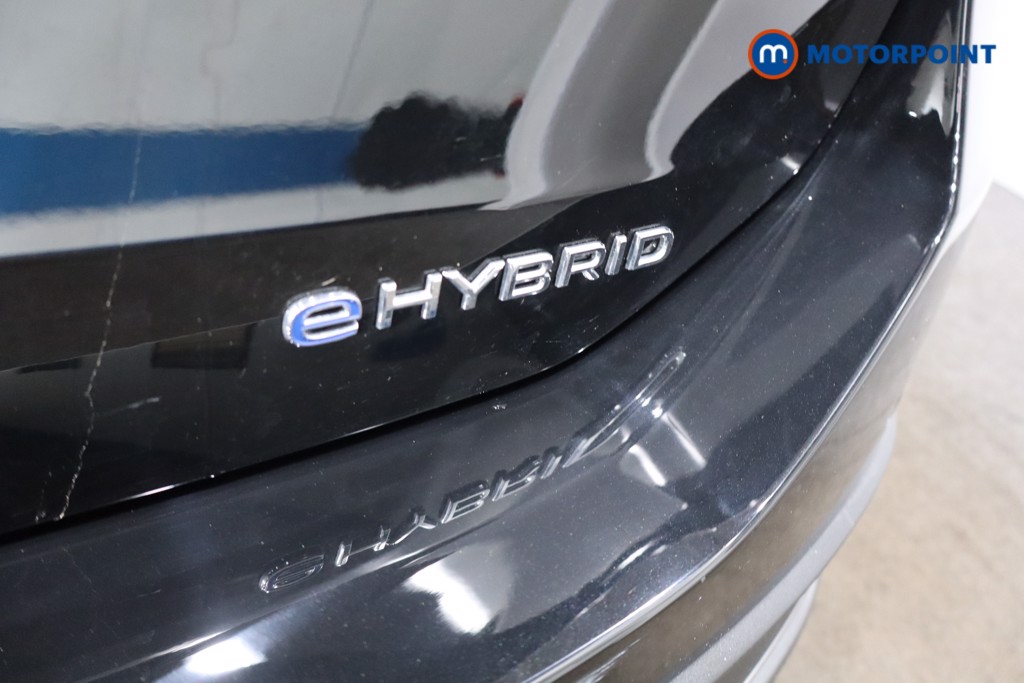 Volkswagen Passat Life Automatic Petrol Plug-In Hybrid Estate - Stock Number (1573323) - 26th supplementary image