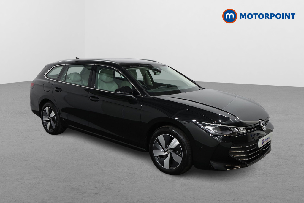 Volkswagen Passat Life Automatic Petrol Plug-In Hybrid Estate - Stock Number (1573323) - Drivers side front corner