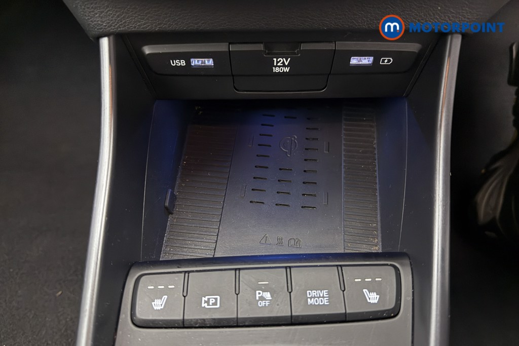 Hyundai Bayon Premium Automatic Petrol-Electric Hybrid SUV - Stock Number (1573558) - 14th supplementary image