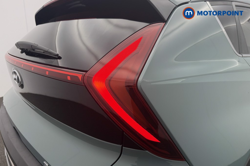 Hyundai Bayon Premium Automatic Petrol-Electric Hybrid SUV - Stock Number (1573558) - 18th supplementary image