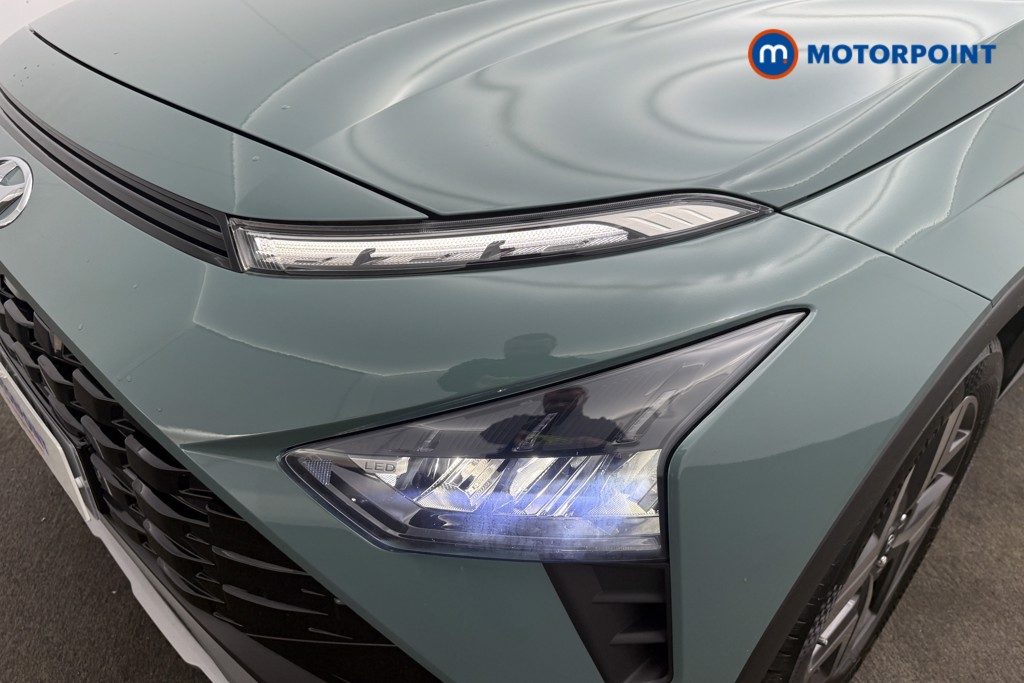 Hyundai Bayon Premium Automatic Petrol-Electric Hybrid SUV - Stock Number (1573558) - 22nd supplementary image