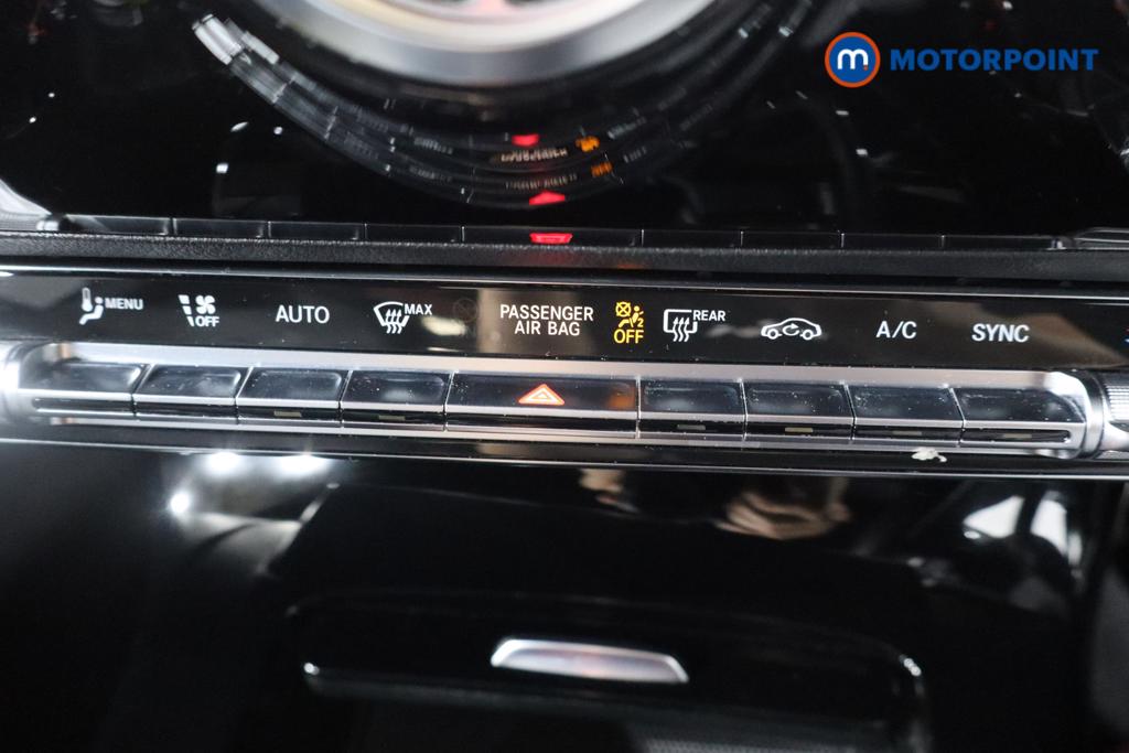 Mercedes-Benz CLA Amg Line Automatic Petrol Coupe - Stock Number (1574238) - 3rd supplementary image