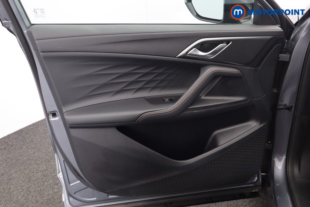 Mg Motor Uk HS Trophy Automatic Petrol SUV - Stock Number (1574559) - 14th supplementary image