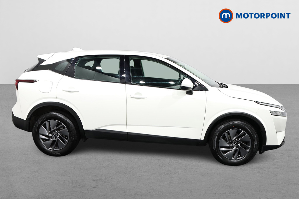 Nissan Qashqai Acenta Premium Automatic Petrol SUV - Stock Number (1563076) - Drivers side