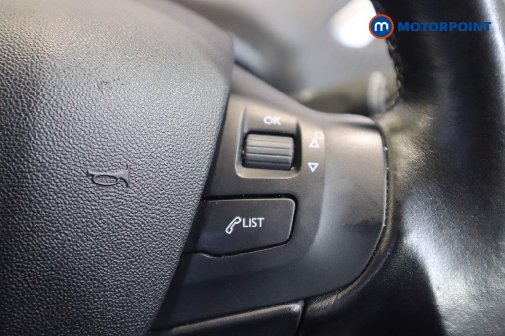 Peugeot 2008 Allure Premium Manual Petrol SUV - Stock Number (1566490) - 9th supplementary image