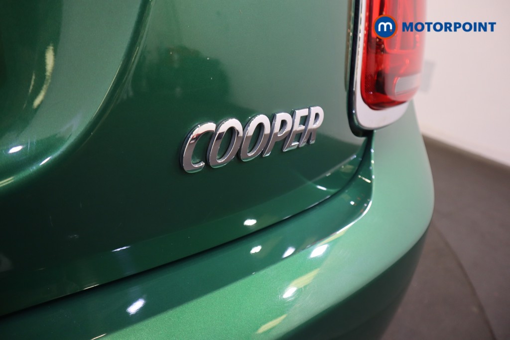 Mini Hatchback Cooper Classic Manual Petrol Hatchback - Stock Number (1571635) - 17th supplementary image