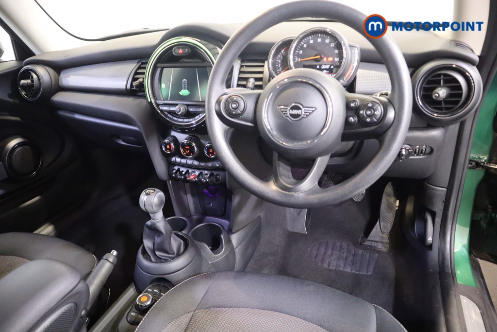 Mini Hatchback Cooper Classic Manual Petrol Hatchback - Stock Number (1571635) - 1st supplementary image