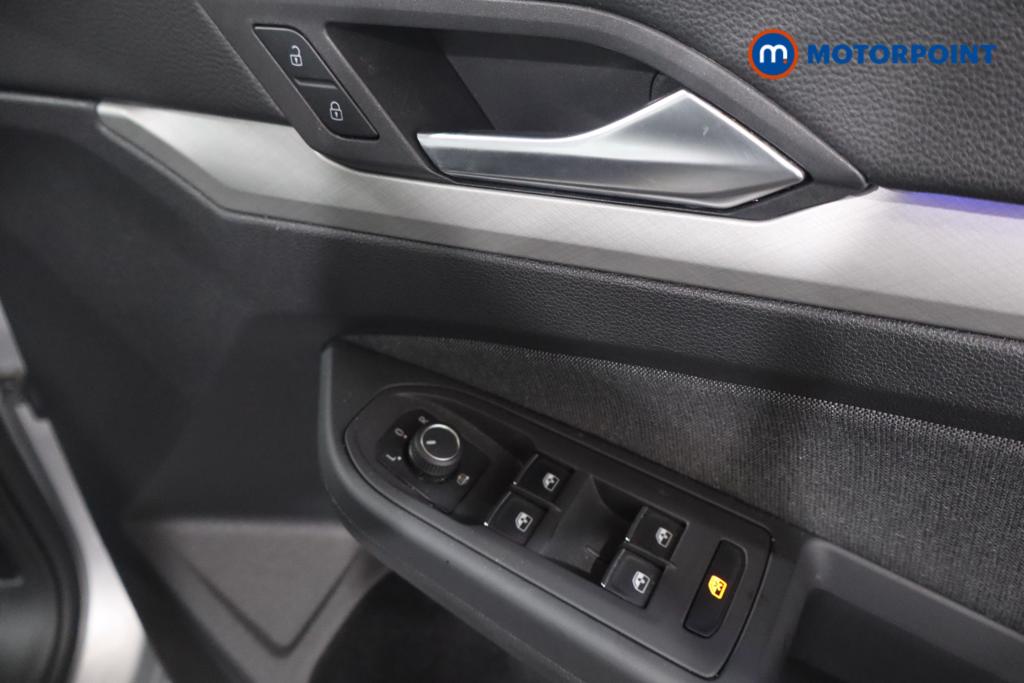 Volkswagen Golf Life Automatic Diesel Hatchback - Stock Number (1512072) - 10th supplementary image