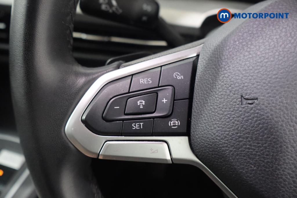 Volkswagen Golf Life Automatic Diesel Hatchback - Stock Number (1512072) - 16th supplementary image