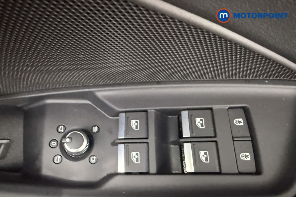 Audi A3 S Line Automatic Petrol Plug-In Hybrid Hatchback - Stock Number (1548083) - 18th supplementary image