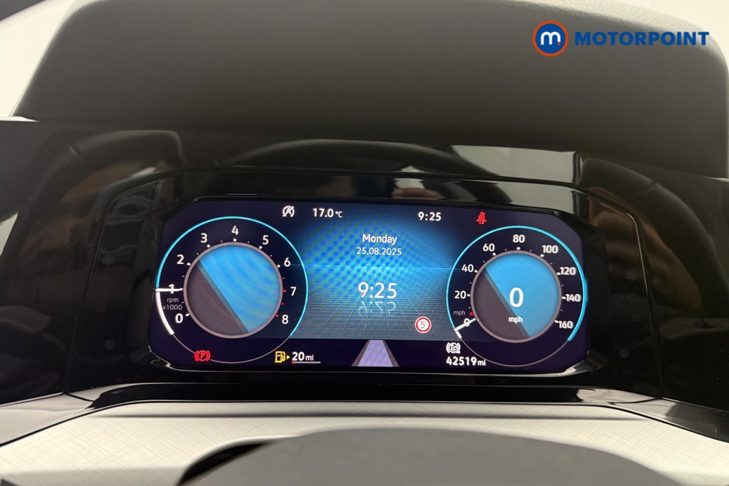 Volkswagen Golf Life Manual Petrol Hatchback - Stock Number (1551086) - 4th supplementary image