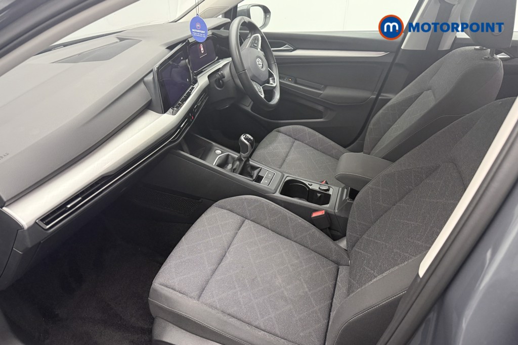 Volkswagen Golf Life Manual Petrol Hatchback - Stock Number (1551086) - 1st supplementary image