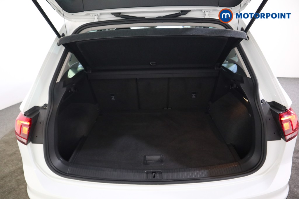 Volkswagen Tiguan Match Manual Petrol SUV - Stock Number (1559095) - 12th supplementary image