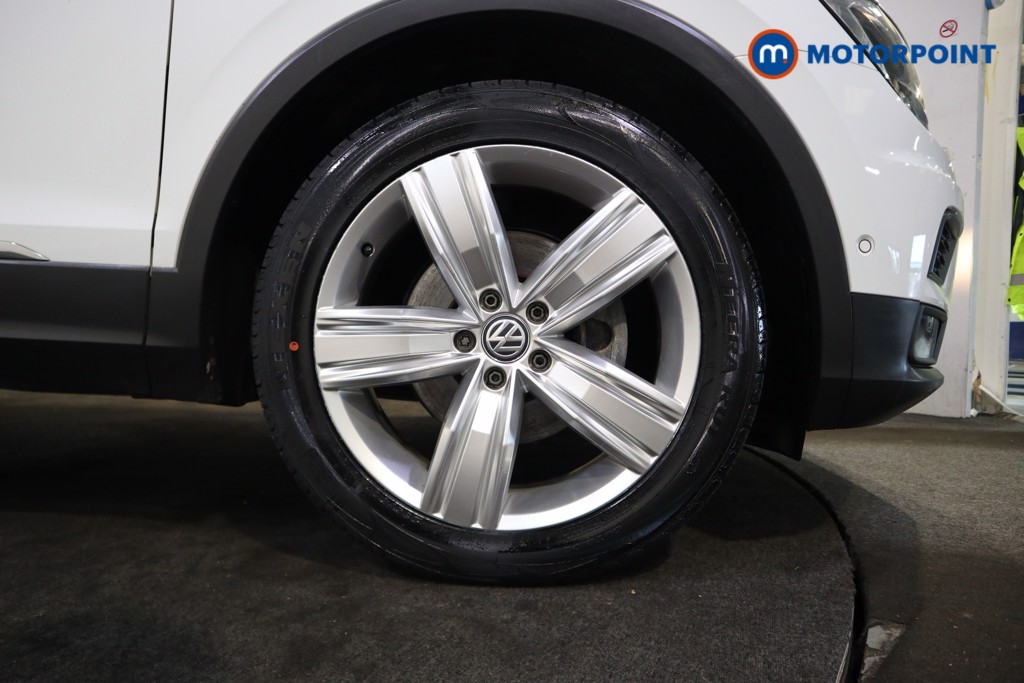 Volkswagen Tiguan Match Manual Petrol SUV - Stock Number (1559095) - 14th supplementary image