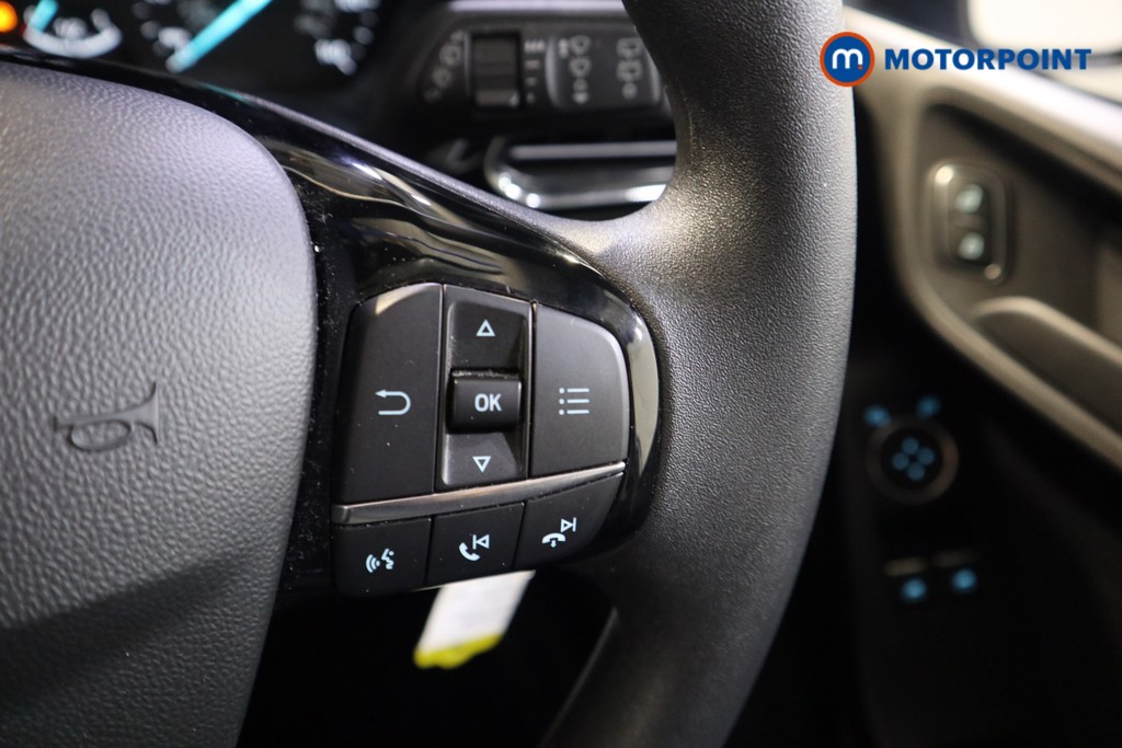 Ford Fiesta Trend Manual Petrol Hatchback - Stock Number (1559719) - 4th supplementary image