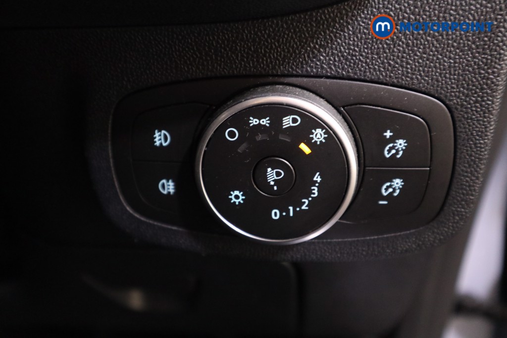 Ford Fiesta Trend Manual Petrol Hatchback - Stock Number (1559719) - 9th supplementary image