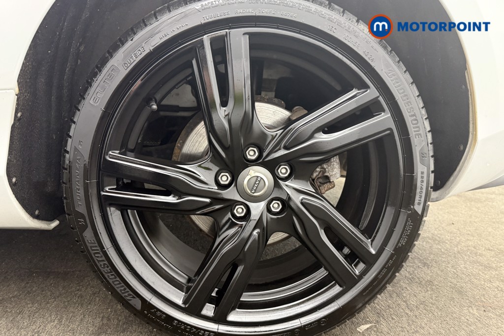 Volvo V40 R Design Pro Automatic Petrol Hatchback - Stock Number (1560187) - 13th supplementary image