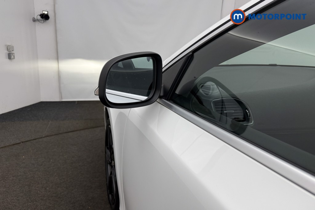 Volvo V40 R Design Pro Automatic Petrol Hatchback - Stock Number (1560187) - 31st supplementary image