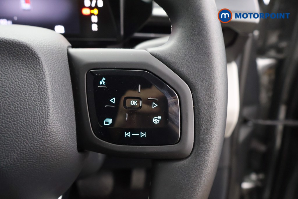 Ford Explorer Select Automatic Electric SUV - Stock Number (1561358) - 5th supplementary image