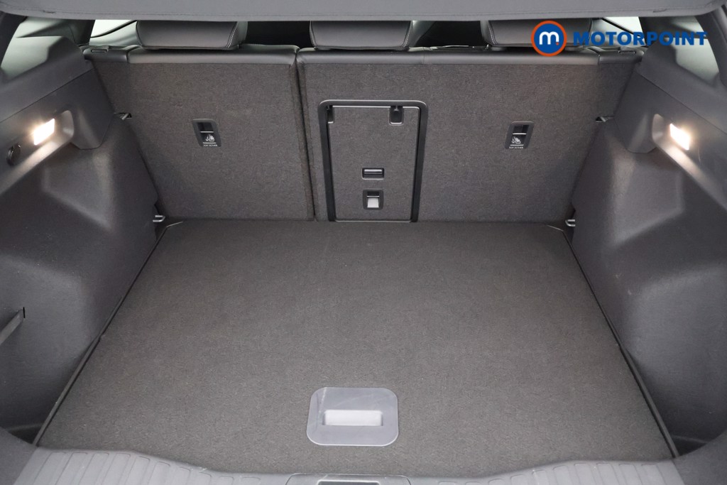 Ford Explorer Select Automatic Electric SUV - Stock Number (1561358) - 10th supplementary image