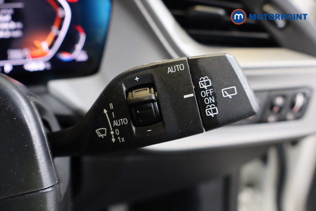 BMW 1 Series SE Automatic Petrol Hatchback - Stock Number (1563444) - 15th supplementary image