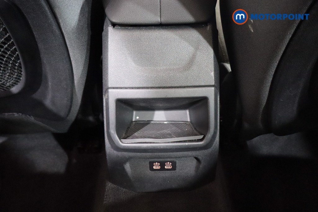 BMW 1 Series SE Automatic Petrol Hatchback - Stock Number (1563444) - 20th supplementary image