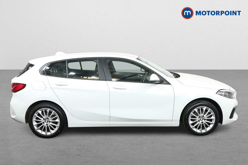 BMW 1 Series SE Automatic Petrol Hatchback - Stock Number (1563444) - Drivers side