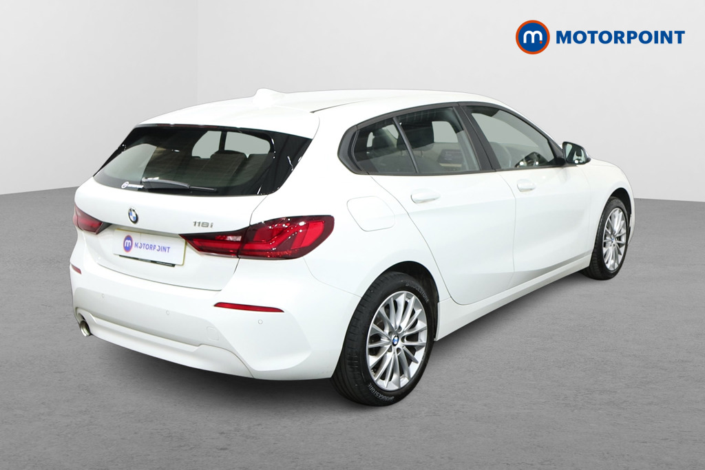 BMW 1 Series SE Automatic Petrol Hatchback - Stock Number (1563444) - Drivers side rear corner