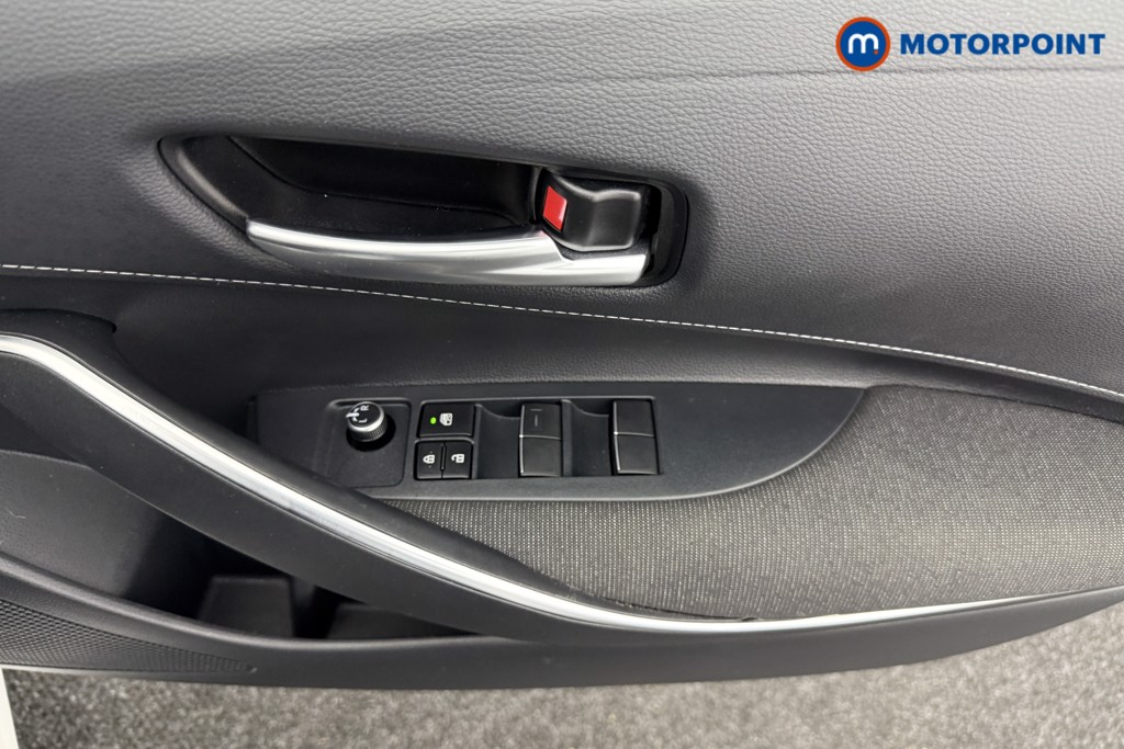 Toyota Corolla Icon Automatic Petrol-Electric Hybrid Estate - Stock Number (1564942) - 15th supplementary image