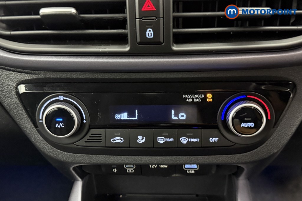 Hyundai I10 Premium Automatic Petrol Hatchback - Stock Number (1564944) - 10th supplementary image