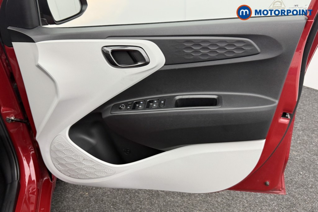 Hyundai I10 Premium Automatic Petrol Hatchback - Stock Number (1564945) - 18th supplementary image