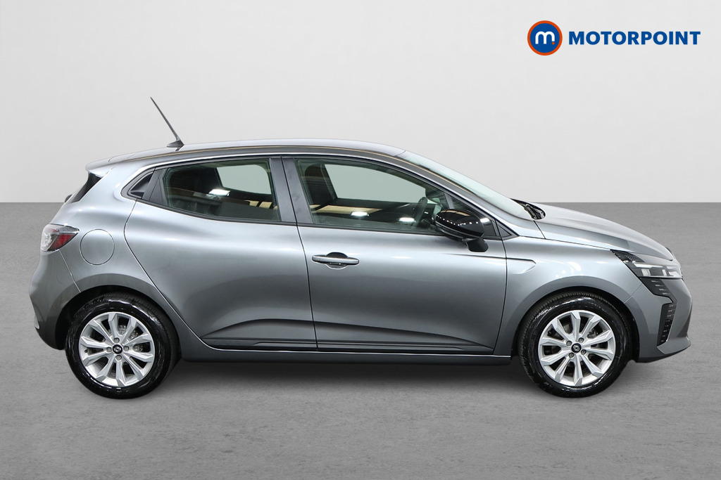 Renault Clio Evolution Manual Petrol Hatchback - Stock Number (1564970) - Drivers side