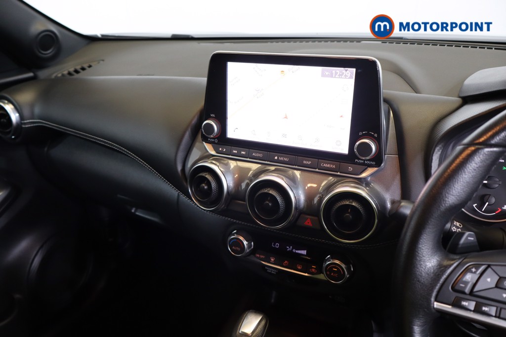 Nissan Juke N-Connecta Automatic Petrol SUV - Stock Number (1564985) - 3rd supplementary image