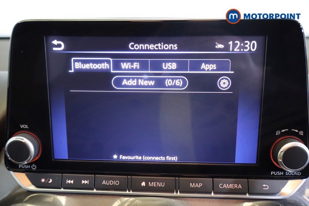 Nissan Juke N-Connecta Automatic Petrol SUV - Stock Number (1564985) - 9th supplementary image