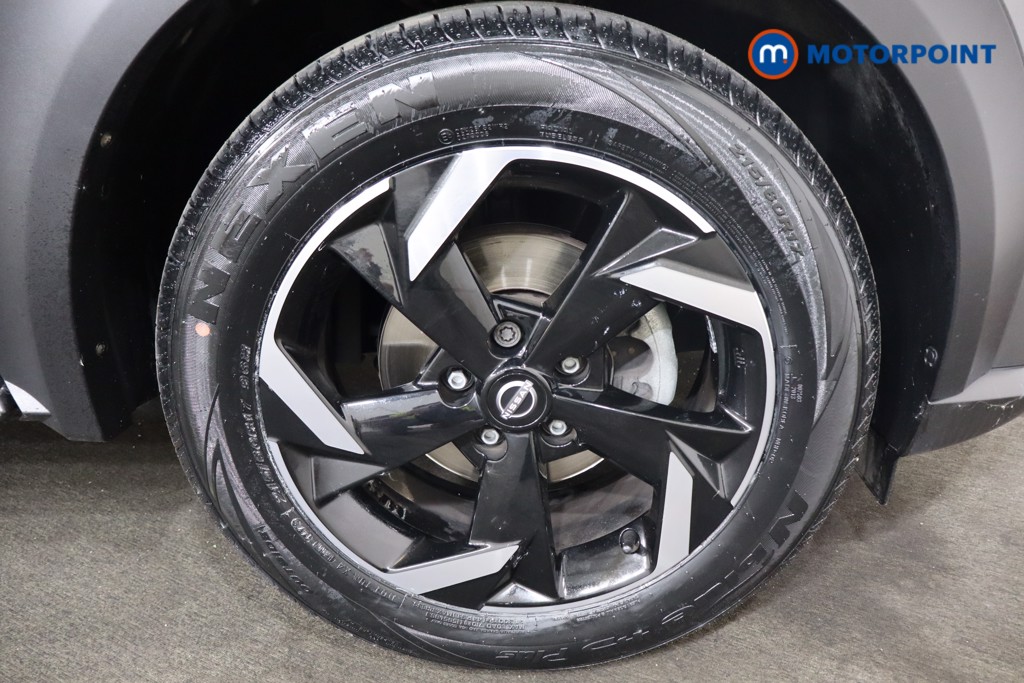 Nissan Juke N-Connecta Automatic Petrol SUV - Stock Number (1564985) - 25th supplementary image