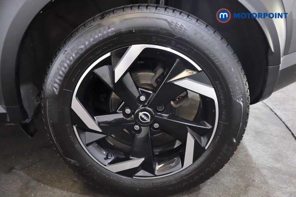 Nissan Juke N-Connecta Automatic Petrol SUV - Stock Number (1564985) - 27th supplementary image