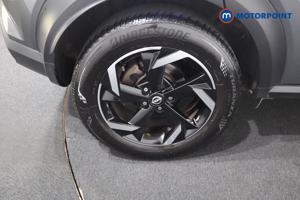 Nissan Juke N-Connecta Automatic Petrol SUV - Stock Number (1565007) - 4th supplementary image