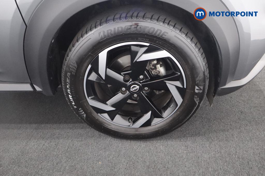 Nissan Juke N-Connecta Automatic Petrol SUV - Stock Number (1565007) - 18th supplementary image