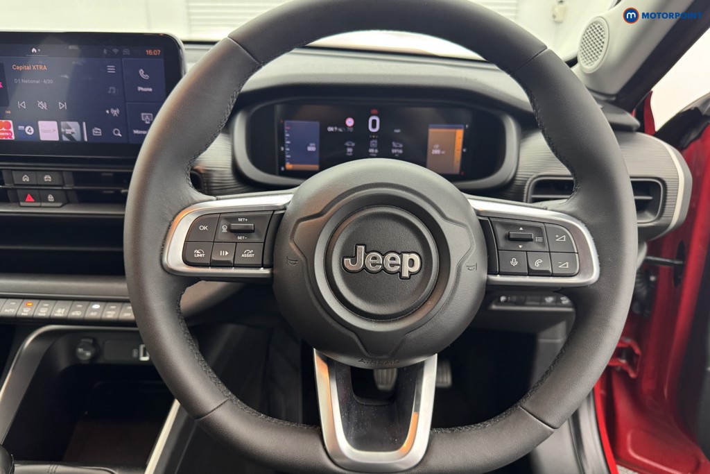Jeep Avenger Altitude Manual Petrol SUV - Stock Number (1565140) - 6th supplementary image