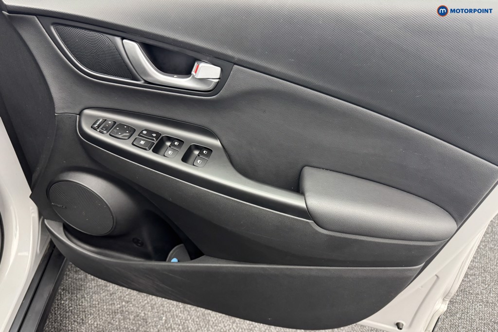 Hyundai Kona Ultimate Automatic Electric SUV - Stock Number (1565963) - 23rd supplementary image