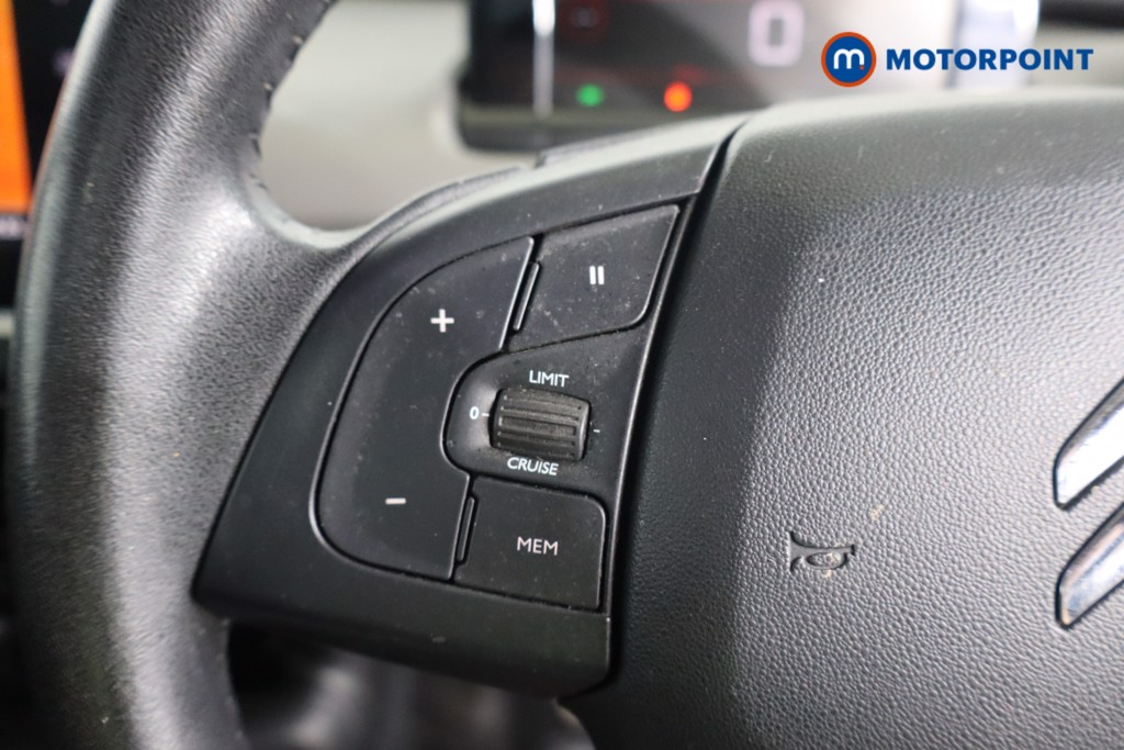 Citroen C4 Cactus Flair Manual Petrol SUV - Stock Number (1565972) - 13th supplementary image