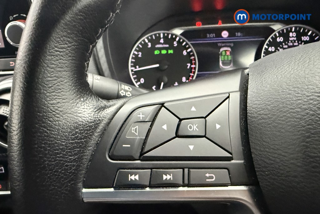 Nissan Juke N-Connecta Manual Petrol SUV - Stock Number (1566110) - 13th supplementary image