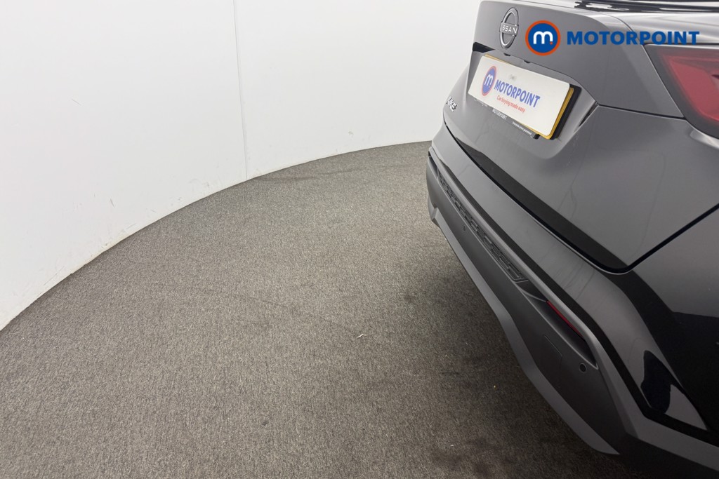Nissan Juke N-Connecta Manual Petrol SUV - Stock Number (1566110) - 25th supplementary image