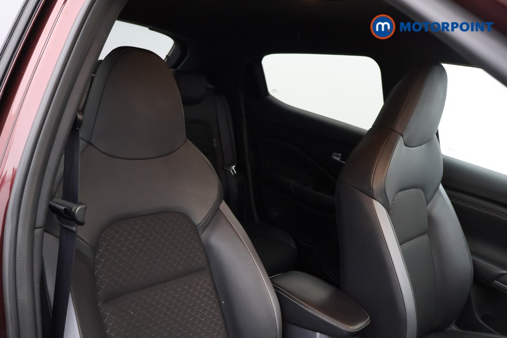 Nissan Juke N-Connecta Manual Petrol SUV - Stock Number (1566134) - 9th supplementary image