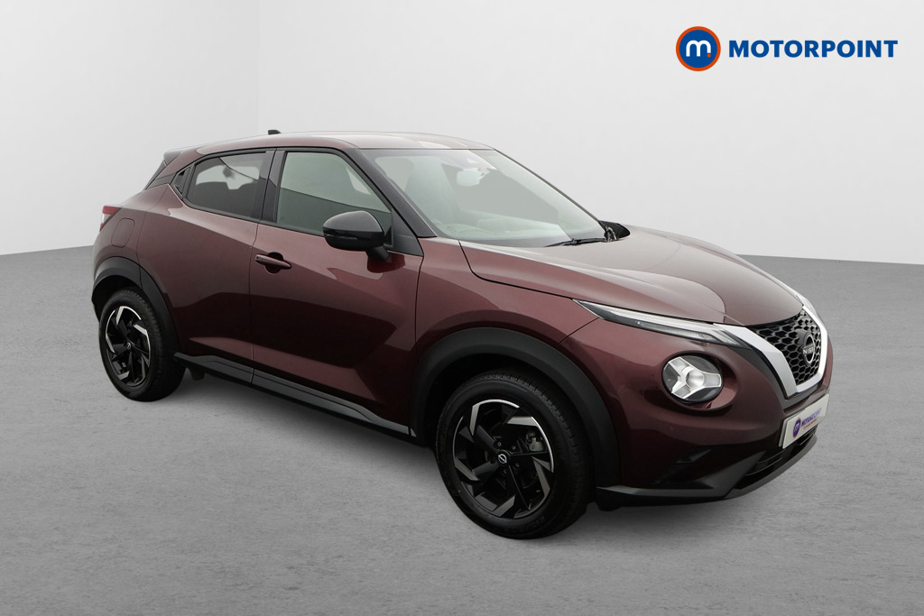Nissan Juke N-Connecta Manual Petrol SUV - Stock Number (1566134) - Drivers side front corner