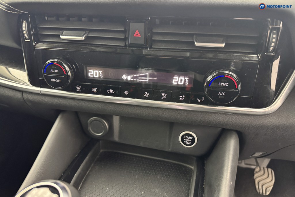 Nissan Qashqai N-Connecta Manual Petrol SUV - Stock Number (1566410) - 14th supplementary image