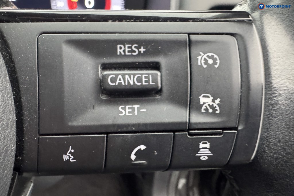 Nissan Qashqai N-Connecta Manual Petrol SUV - Stock Number (1566410) - 17th supplementary image